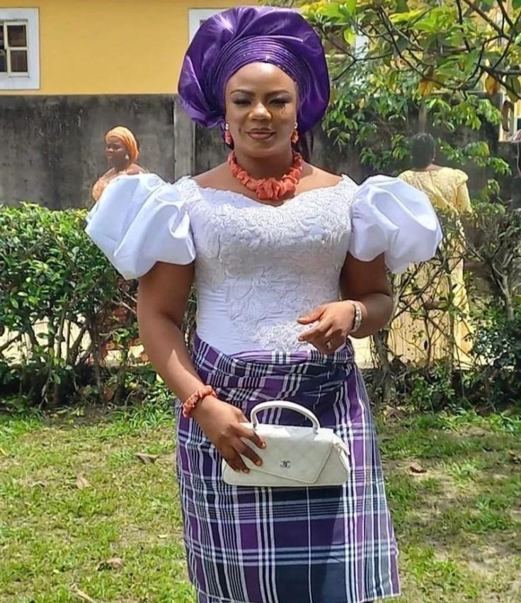 Igbo Blouse Styles in Nigeria 