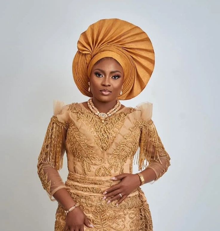 Simple Igbo Blouse Styles for Mothers 