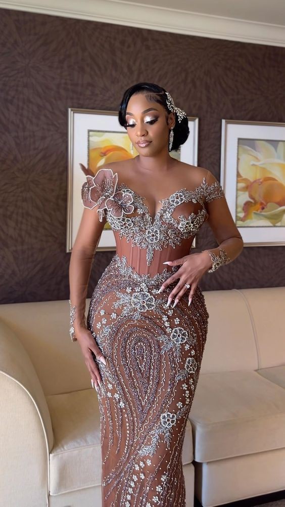 Latest Lace Gown Styles 