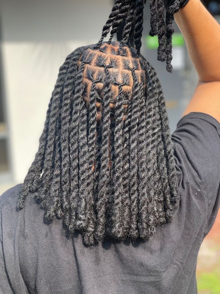 Bob Brazilian Wool Hairstyle with Attachment