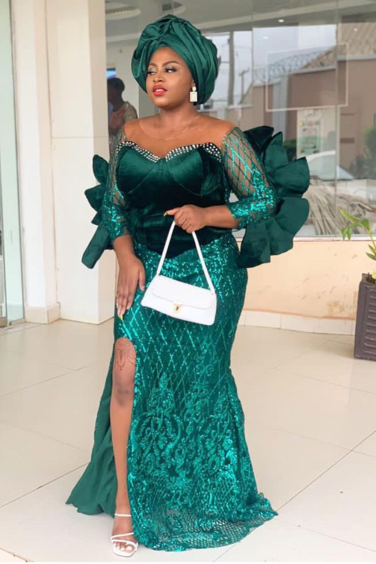 Asoebi Lace Styles for Plus-Sized Ladies