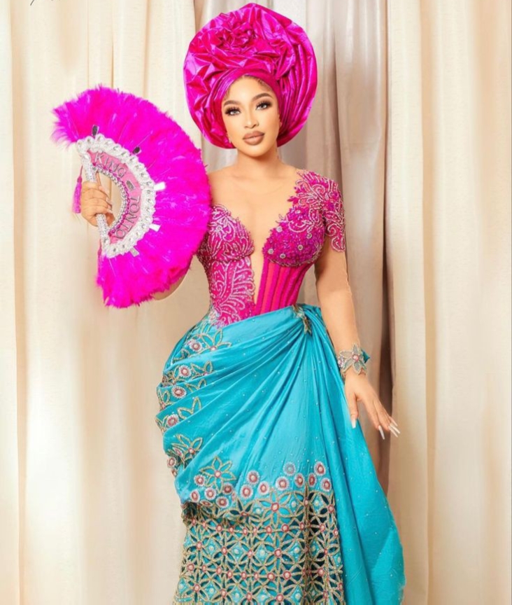 Madam Blouse Styles with Lace 