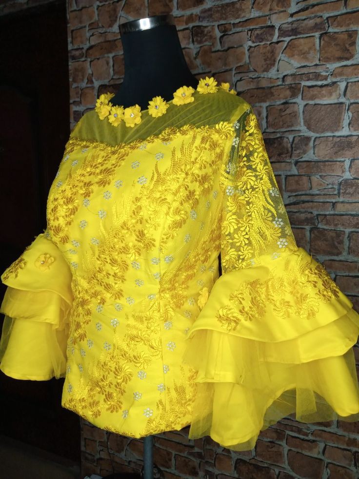 Simple Madam Blouse Styles for 2025