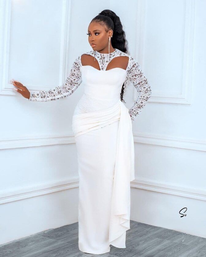 White Lace Styles for Traditional Marriage 
