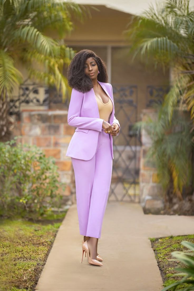 Classy and Corporate Styles for Ladies