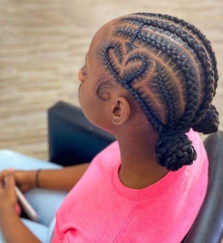 Simple Hairstyles for Female Students 