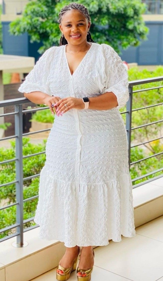 White Long Gown Styles 