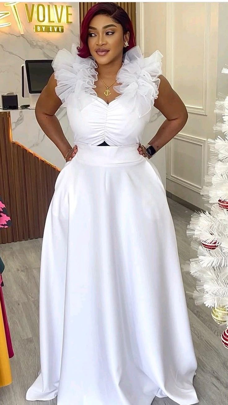 Plain White Material Styles for Ladies 