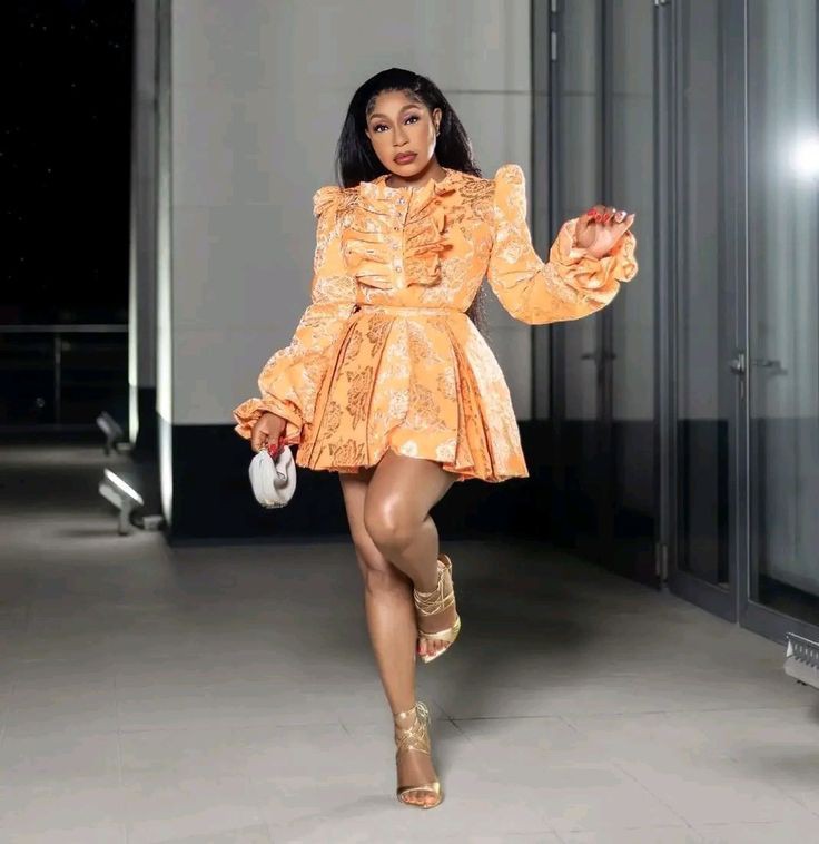 Short Gown Styles for Material