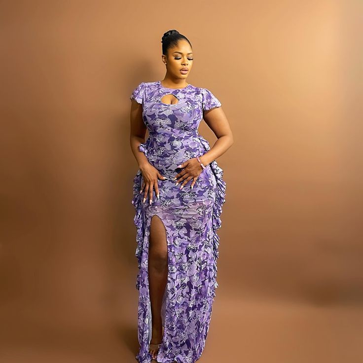 Long Gown Styles for Plain and Pattern 