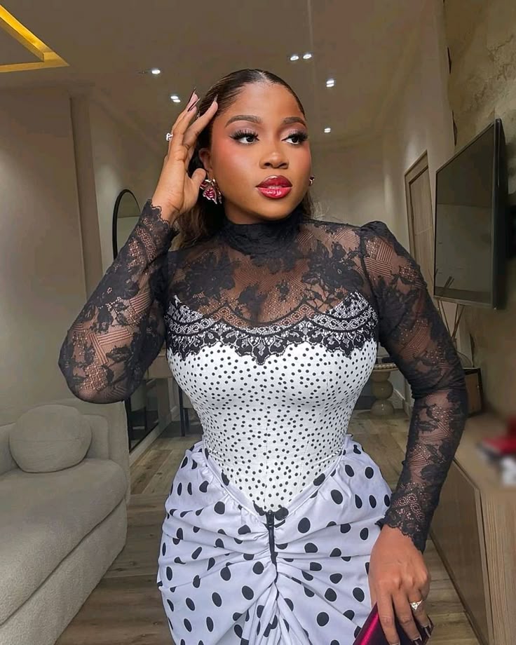 Latest Dinner Gown Styles