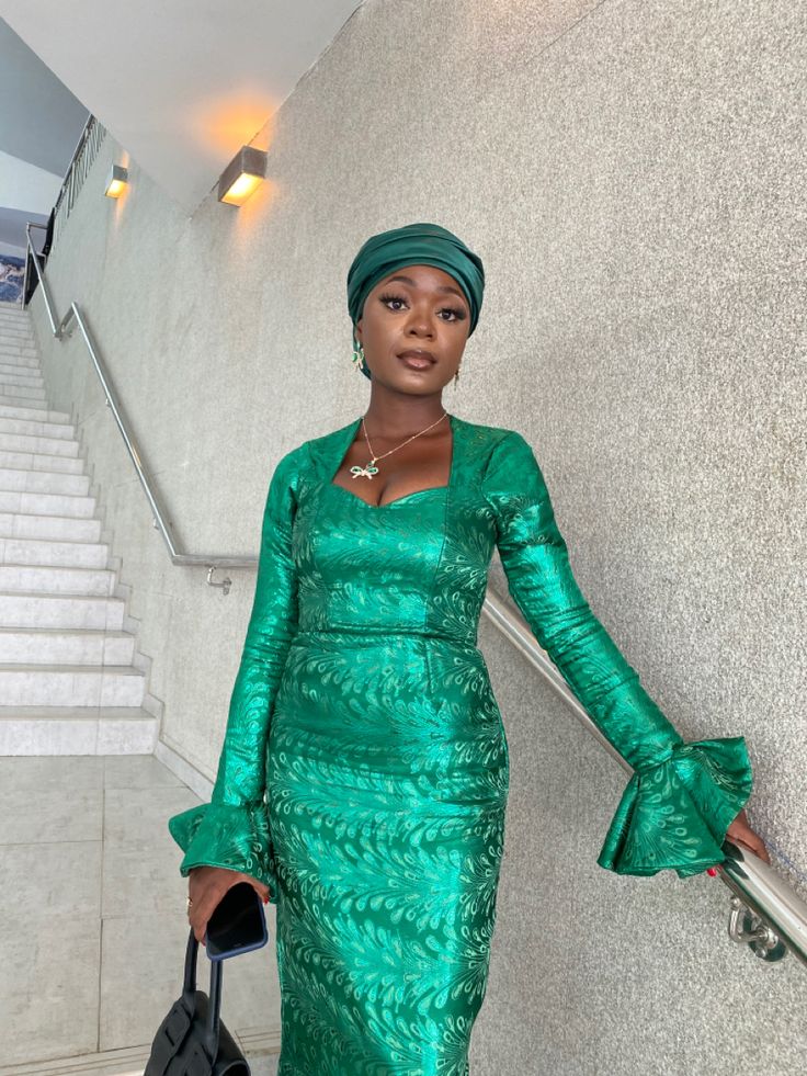 Brocade Styles for Ladies