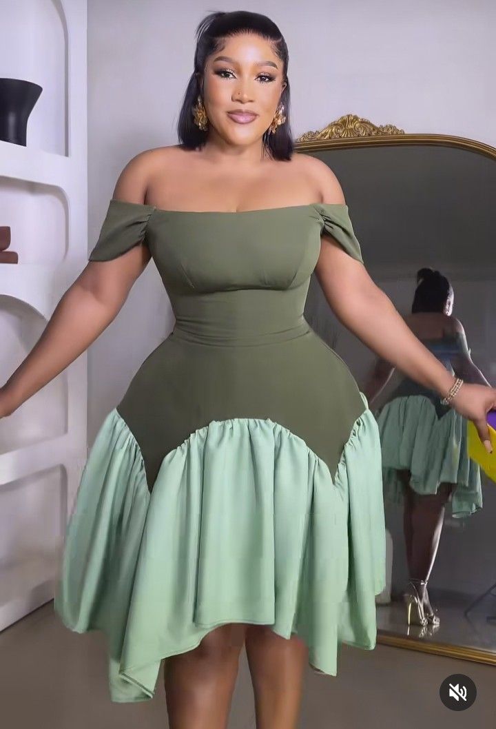 Simple English Flare Gown Styles 
