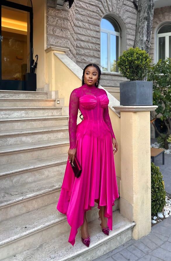 English Dinner Gowns for Ladies 
