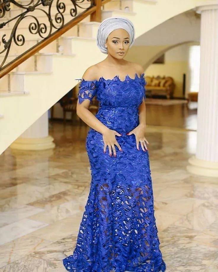 Cord Lace Straight Gown Styles 