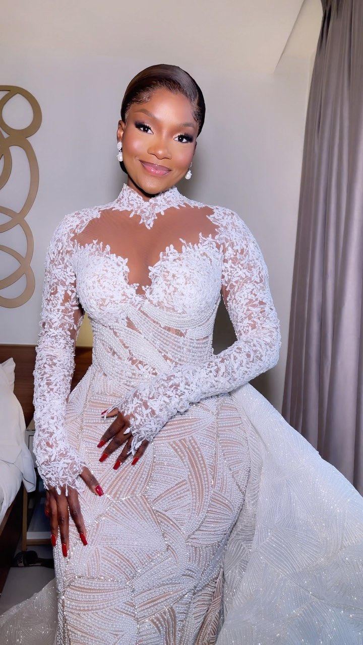 White Lace Gown Styles