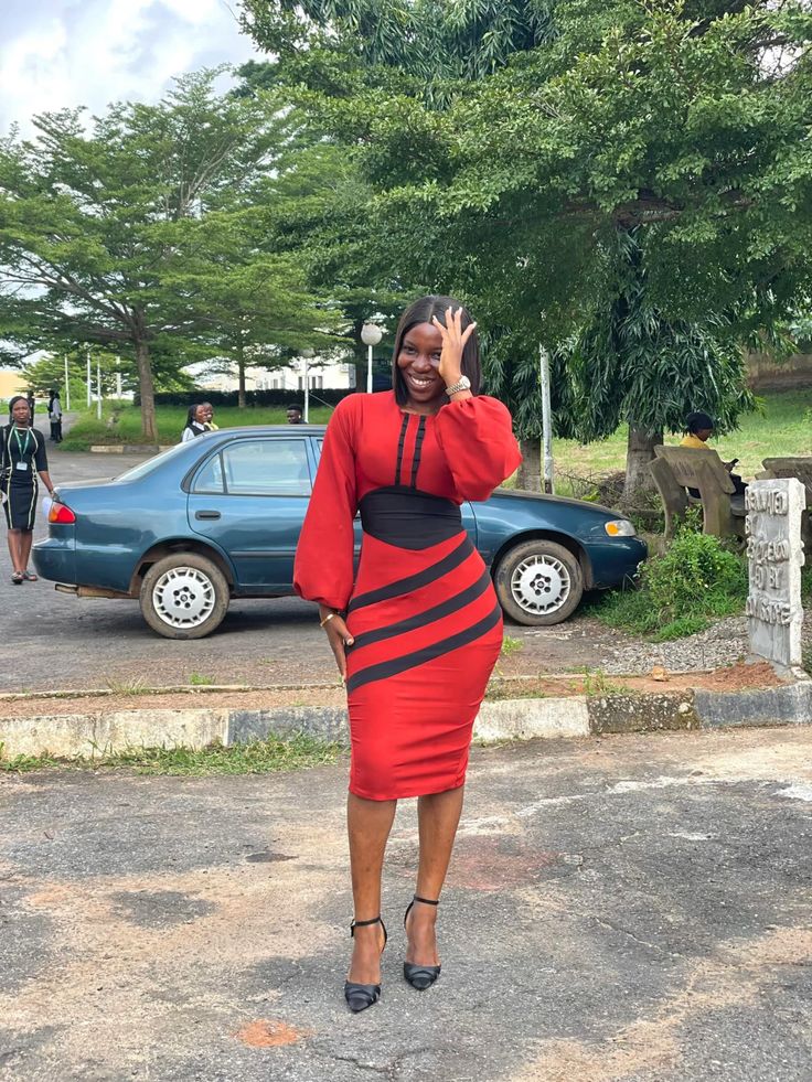 Short Classy Corporate Gown Styles 