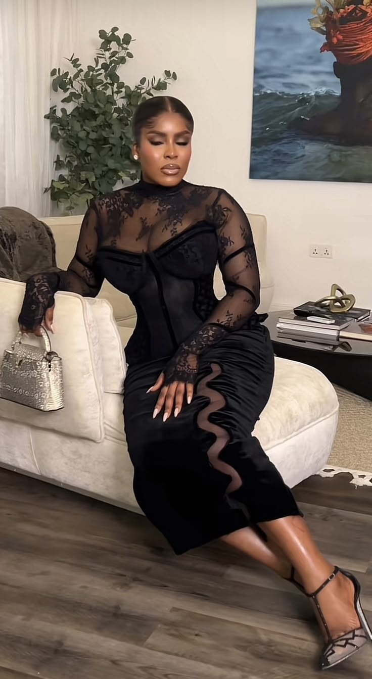 Black Dinner Gown Styles 