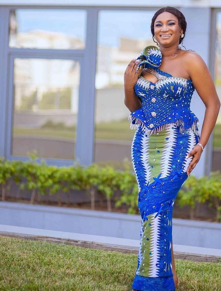 Best Kente Gowns 
