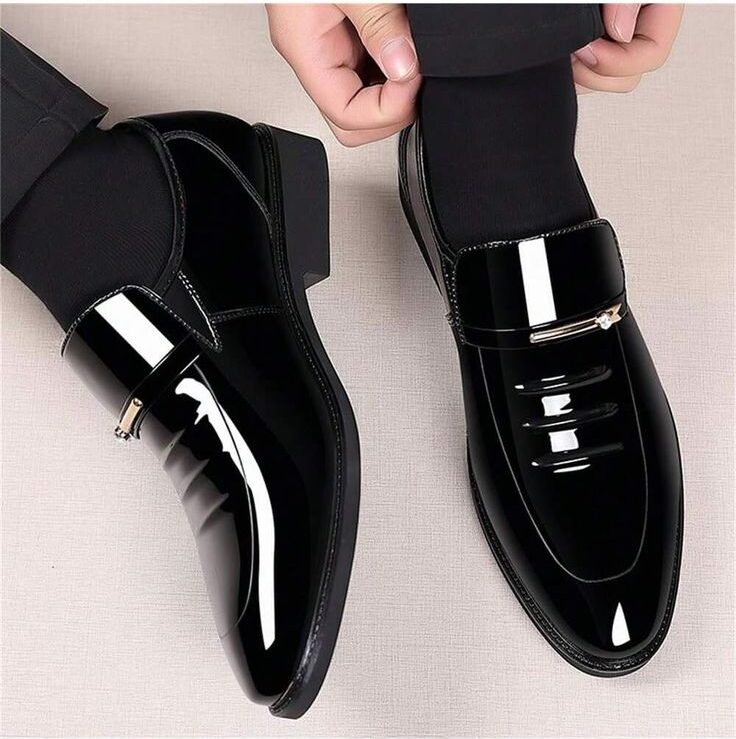 Latest Shoes for Guys 
