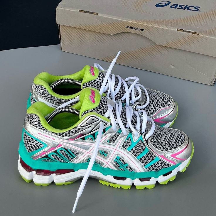 Sneakers for Both Genders 