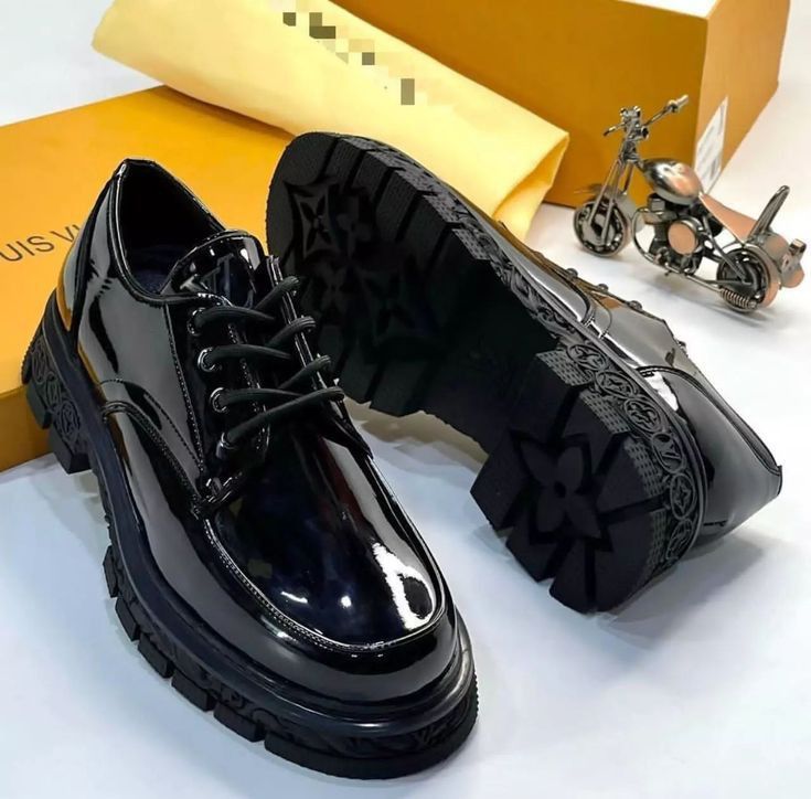 High Sole Corporate Shoes 
