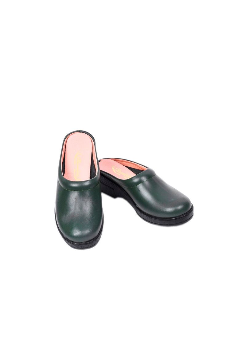 Comfortable Cover Shoes for Ladies 