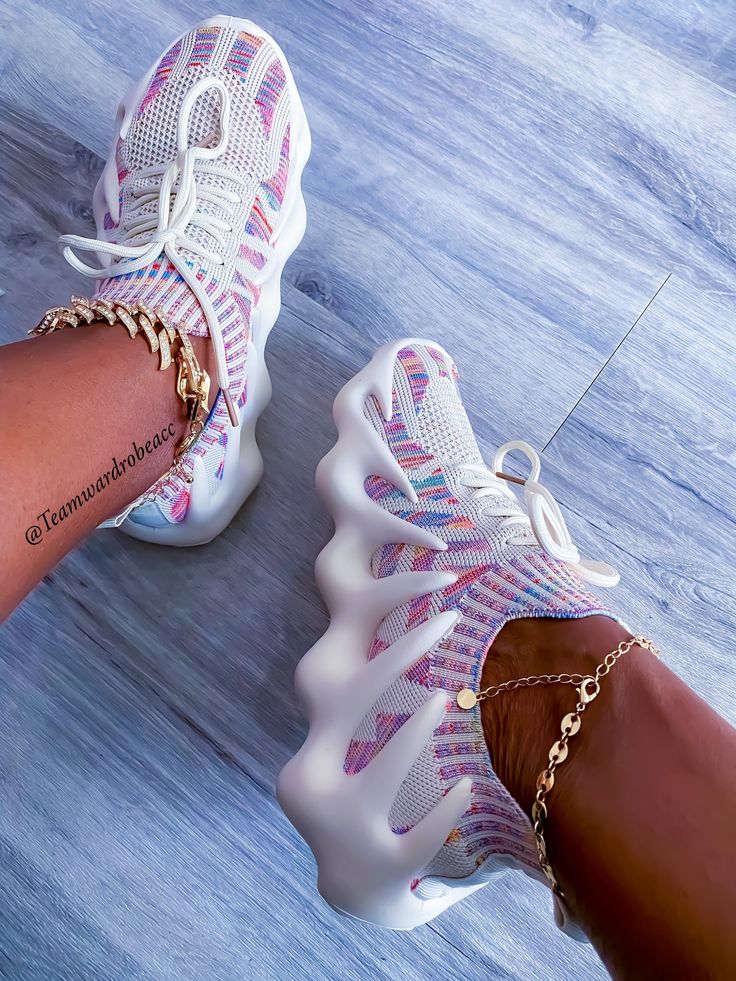 Sneaker Shoe