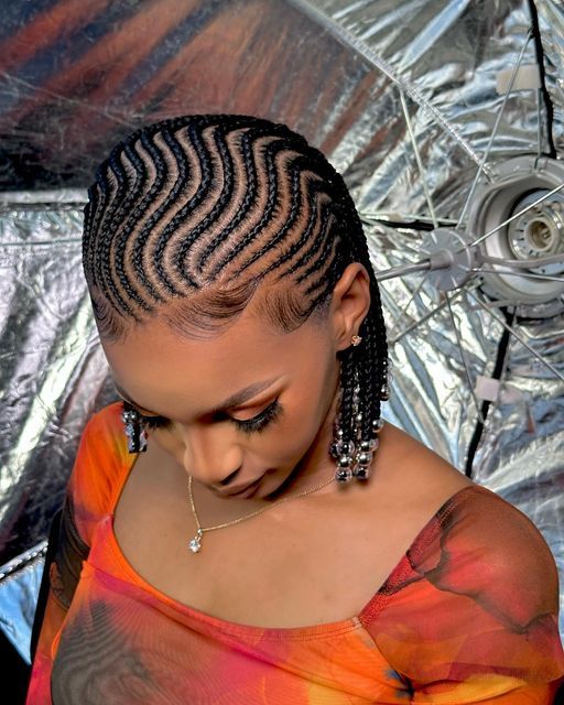 Short All Back Hairstyles with Attachment