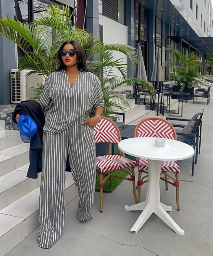 Trouser and Top Styles with Vintage 