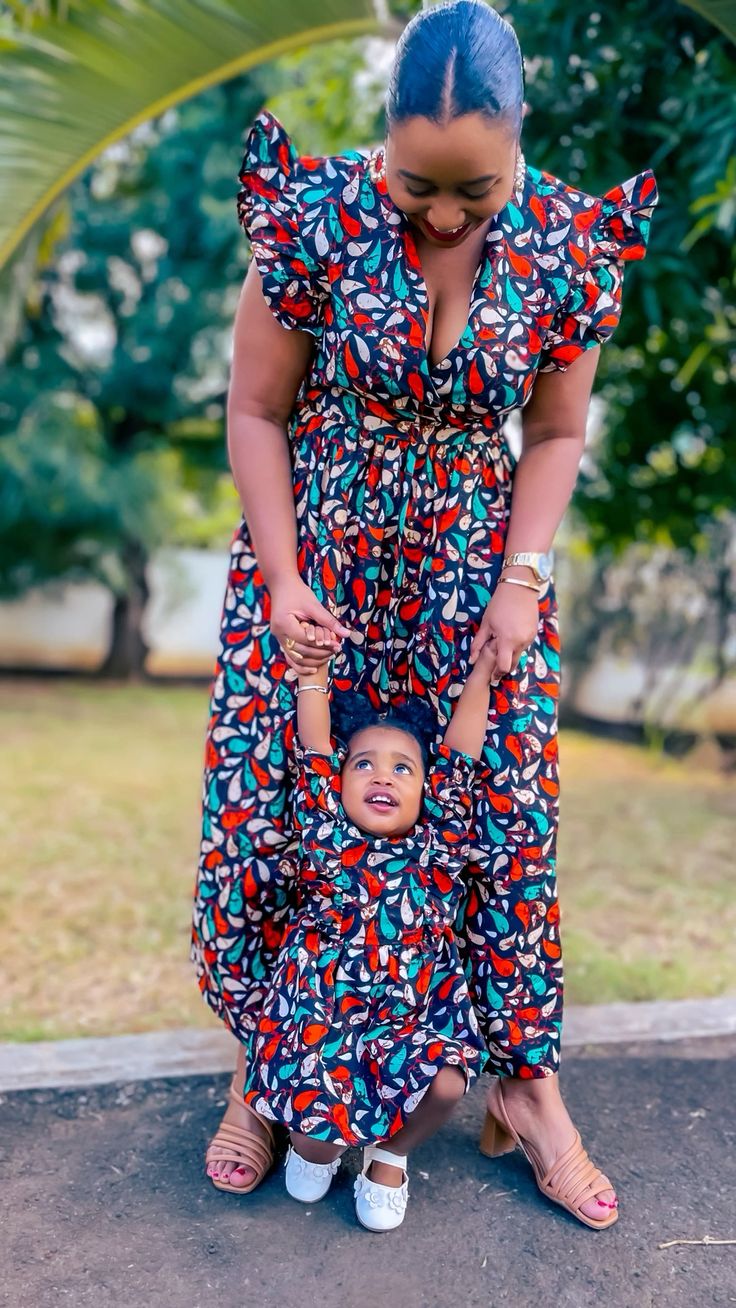 Front Zipper Ankara Styles for Breastfeeding 