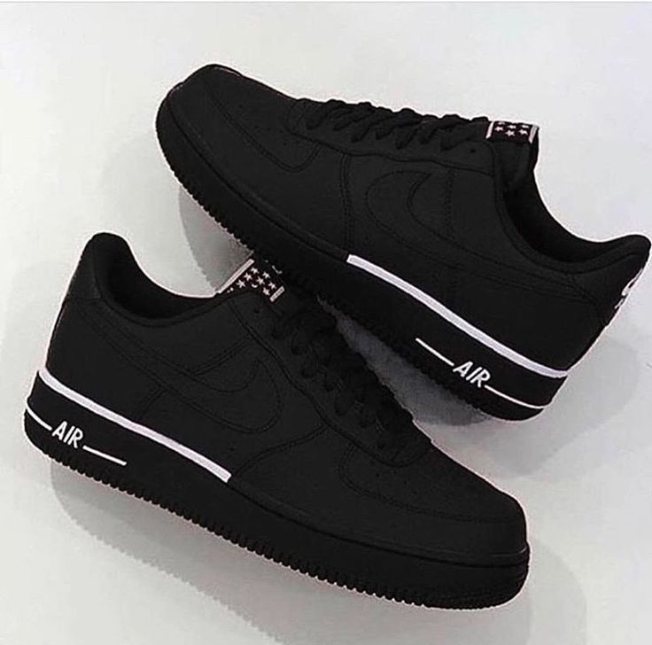 Sneaker Shoe