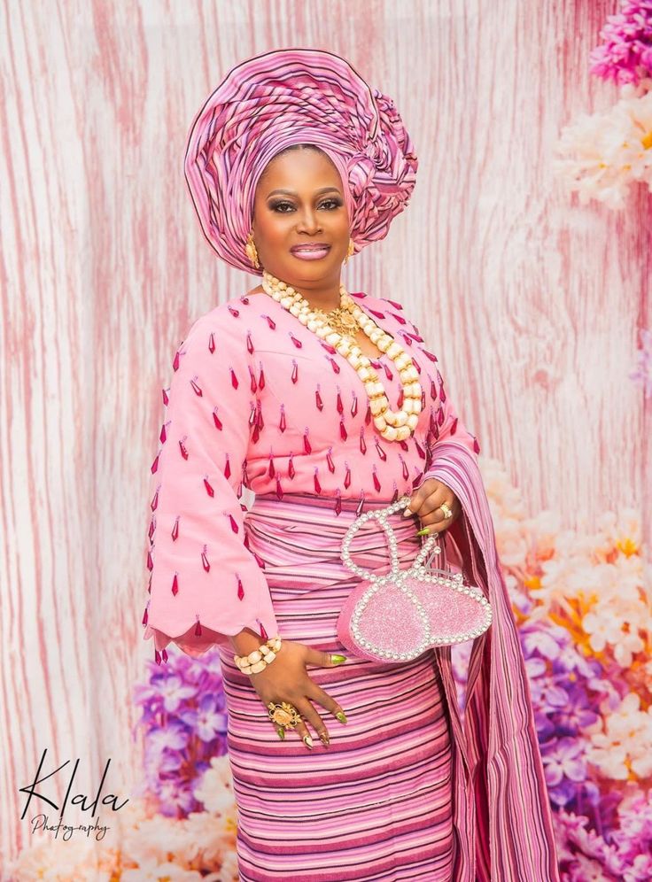 Trending Iro and Buba Idea for Mothers 