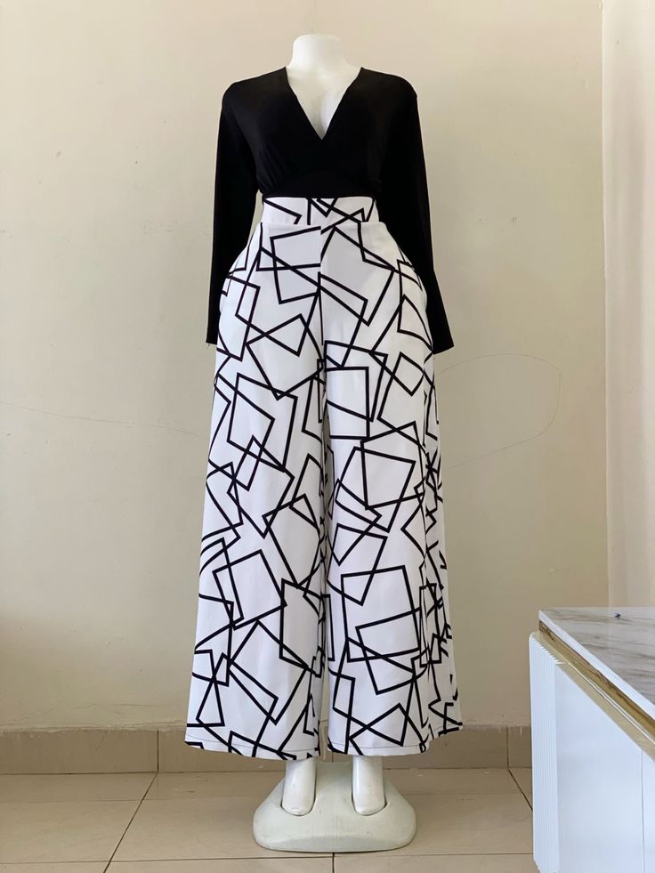 Vintage Shirts and Trousers for Ladies 