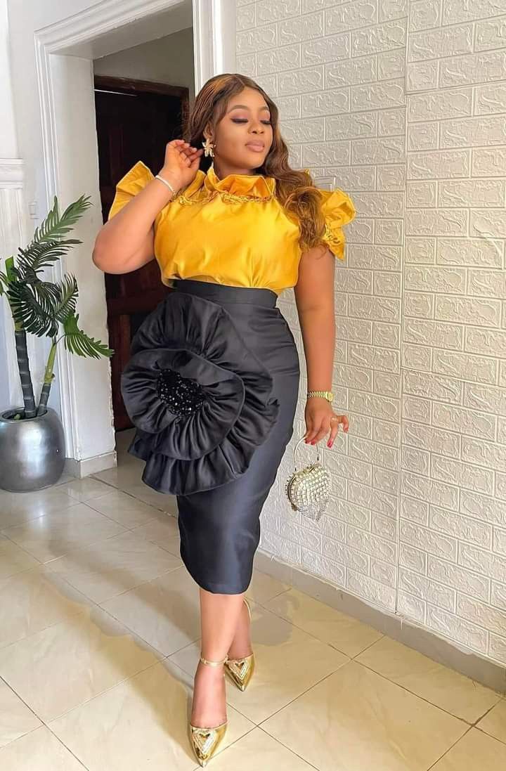 Lycra Skirt and Blouse Styles 