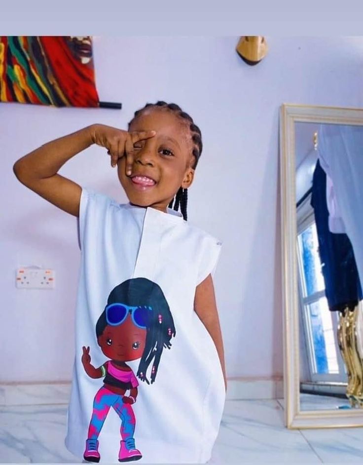 Kampala with Unique Sleeves 