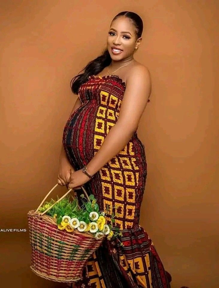 Ankara Styles for Pregnant Women