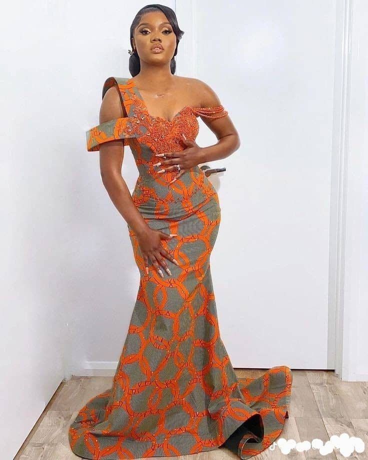 Latest Corset Ankara Styles 