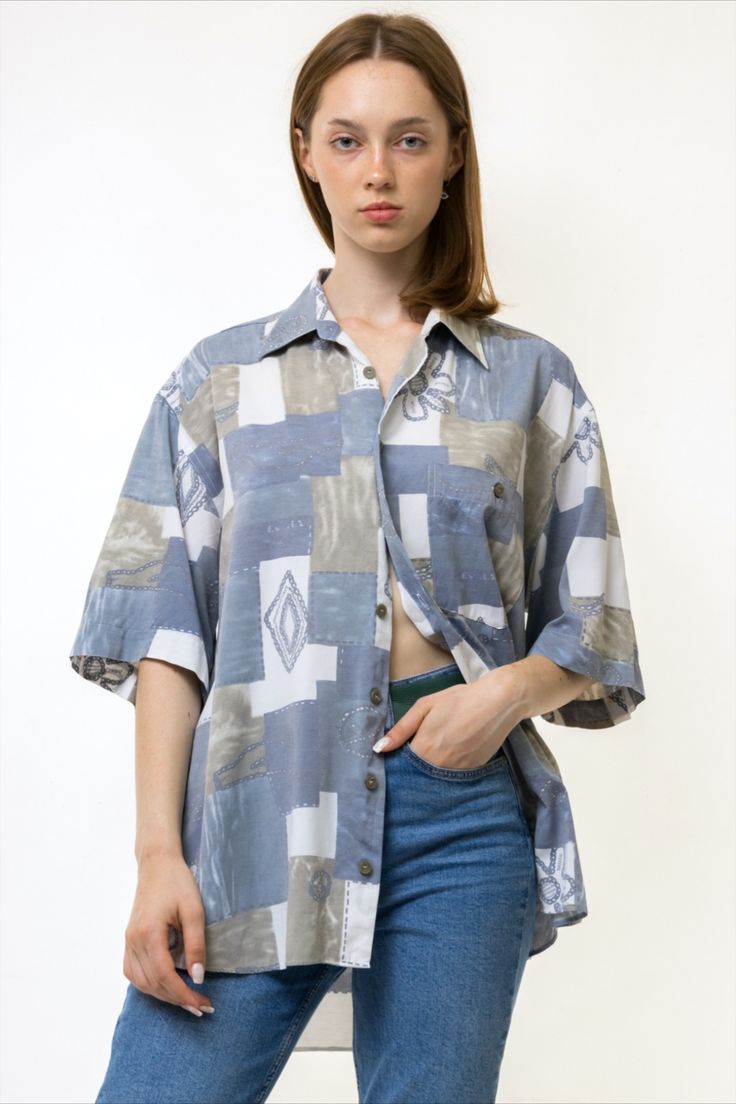 Short-Sleeve Vintage Shirts for Ladies 