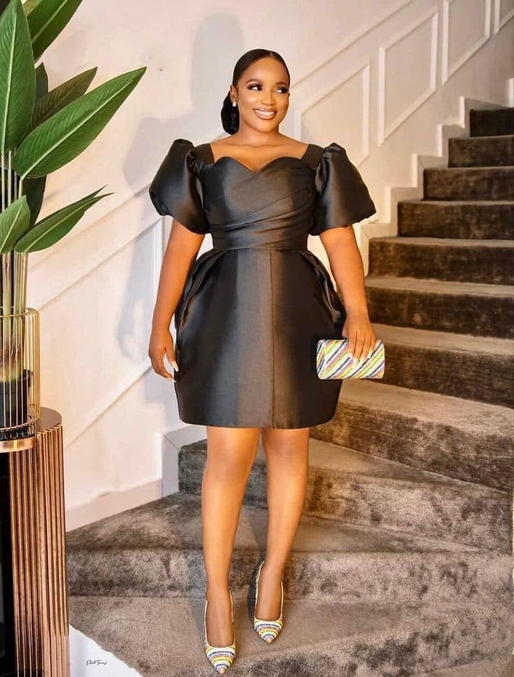 Short Black Dinner Gown Styles 