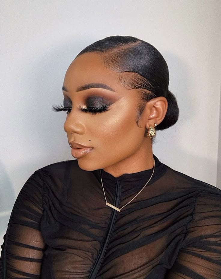 Packing Gel Styles for Round Face