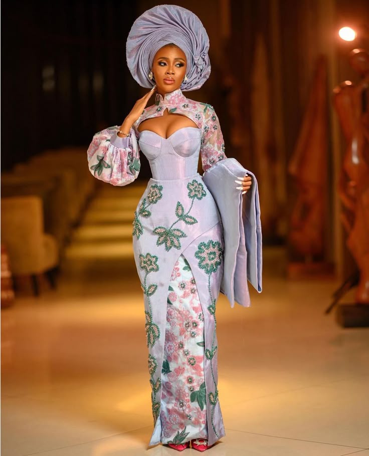 Traditional Wedding Gown Styles for the BrideÂ