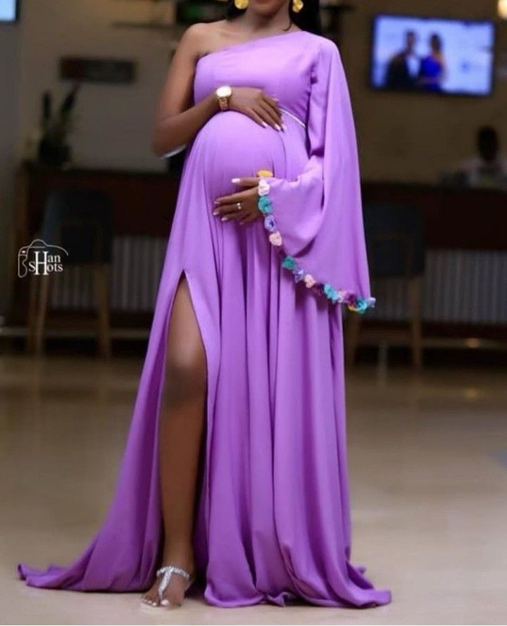 Latest Pregnancy Gown StylesÂ